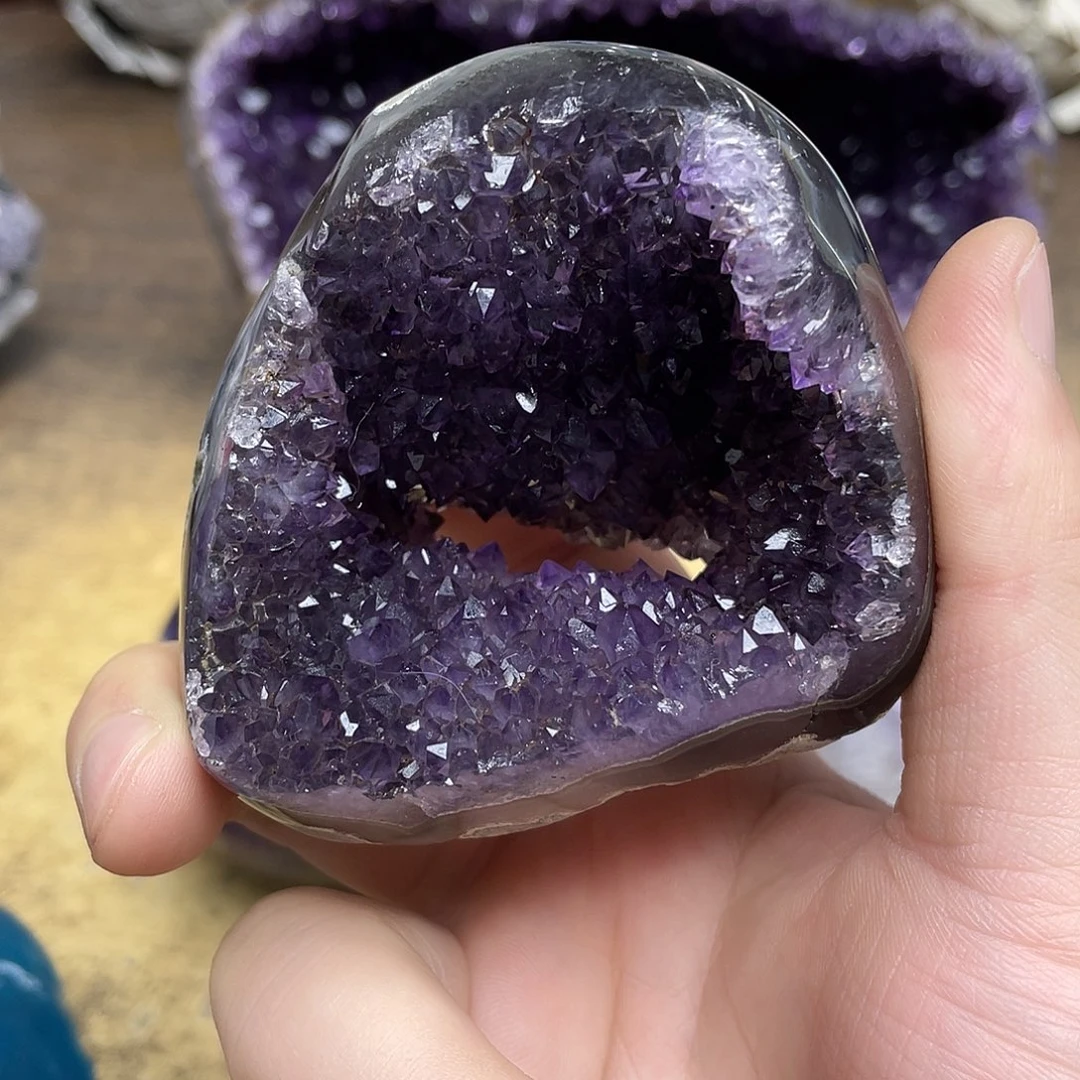 大型摆件（非配饰）紫晶未镶嵌