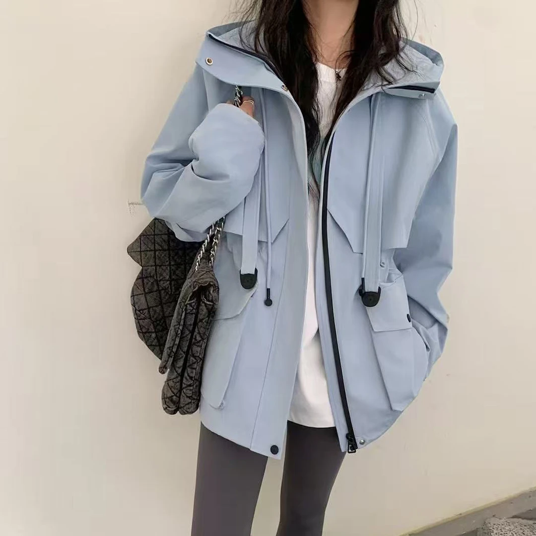 大码女装春装新款风衣外套胖妹妹中长款休闲冲锋衣宽松连帽百搭