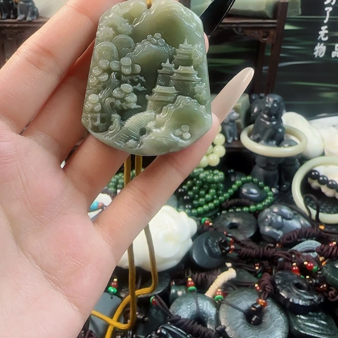 和田玉未镶嵌颈饰