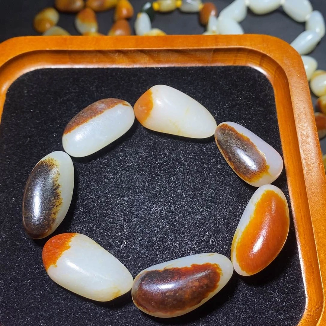 手链未镶嵌和田玉