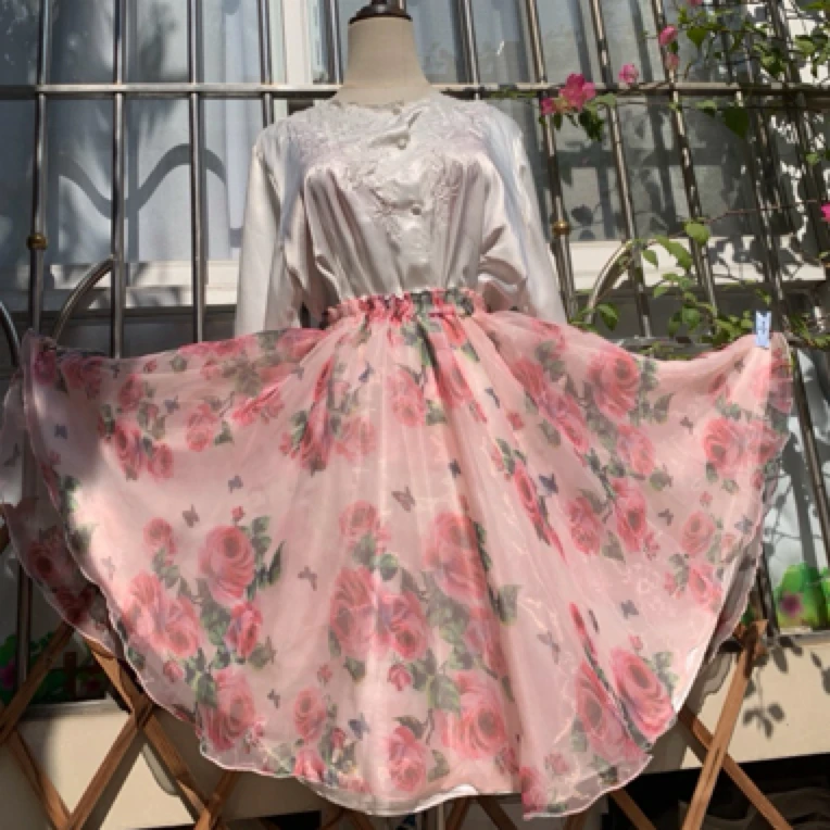 高光泽丝滑柔软半身裙双层一片式无拼接大摆半身裙