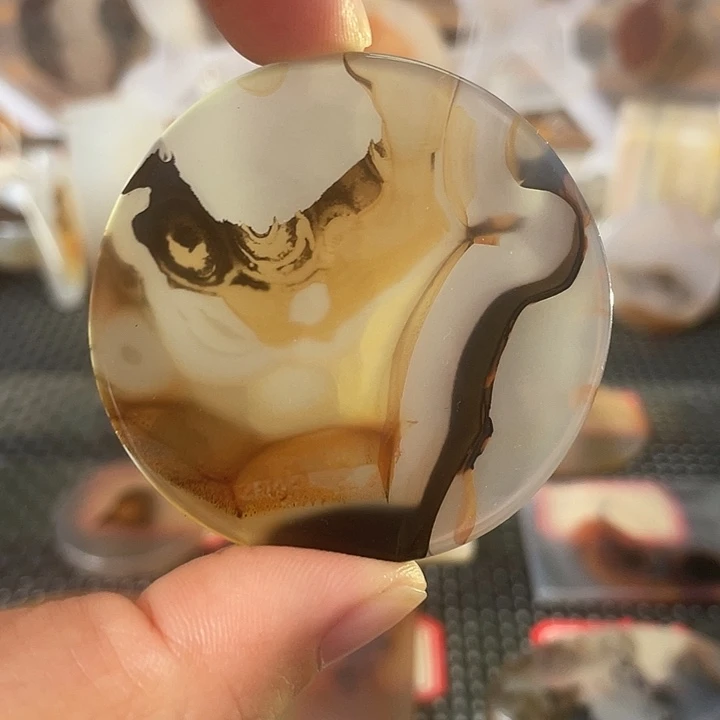 合金颈饰玛瑙/玉髓