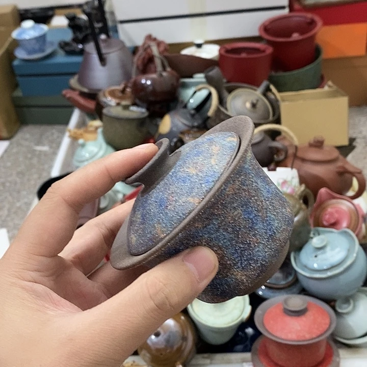 陶瓷艺术品及陶瓷壶壶