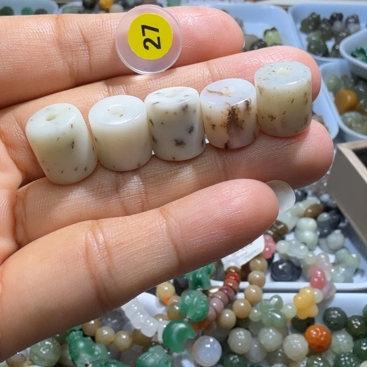 未镶嵌和田玉珠宝半成品