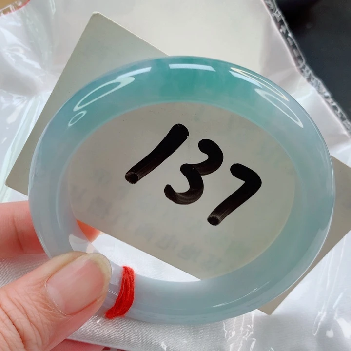 翡翠未镶嵌手镯正62