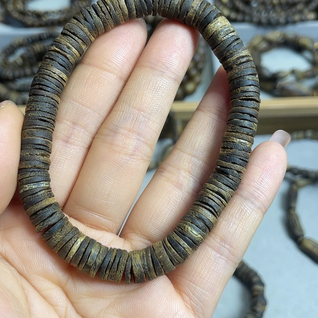 茅***板沉香沉香碎屑棋楠沉香老料片珠沉水级花香蜜香