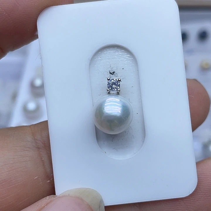 银S925镶嵌耳饰淡水珍珠