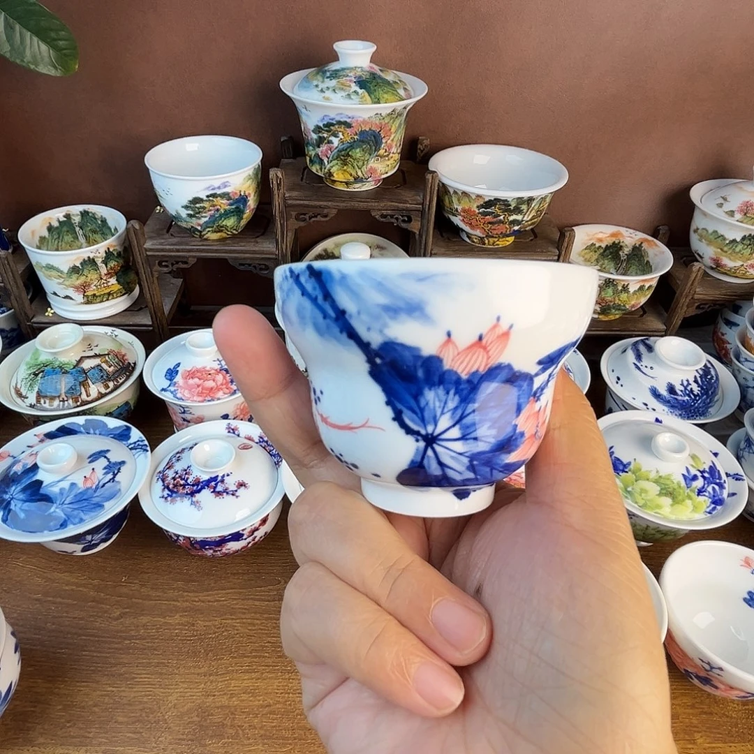 忠意堂釉下彩荷花鱼