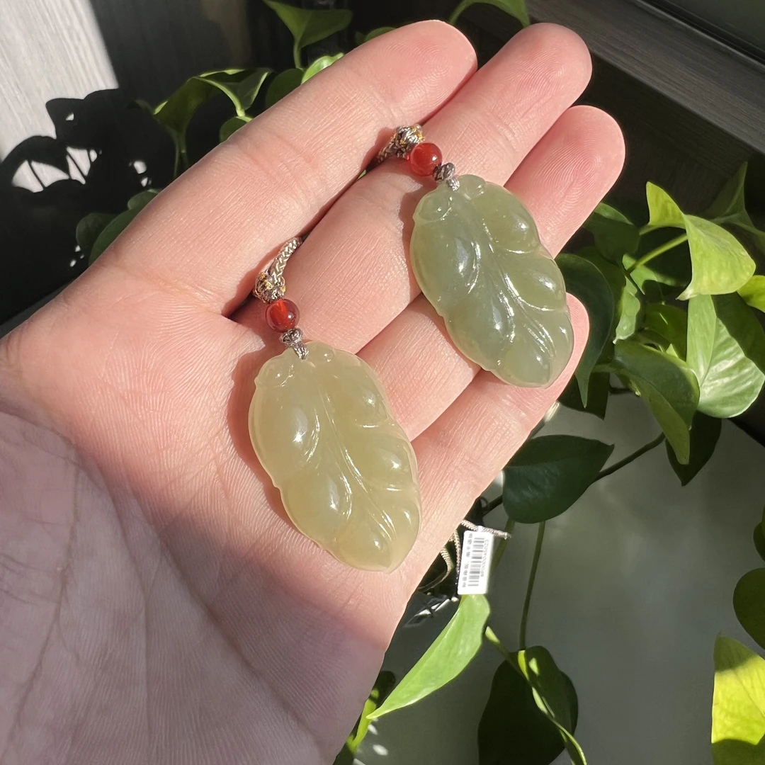 【倔老头精品】和田玉大叶有成吊坠大气约37*22mm（配绳）多样性发一