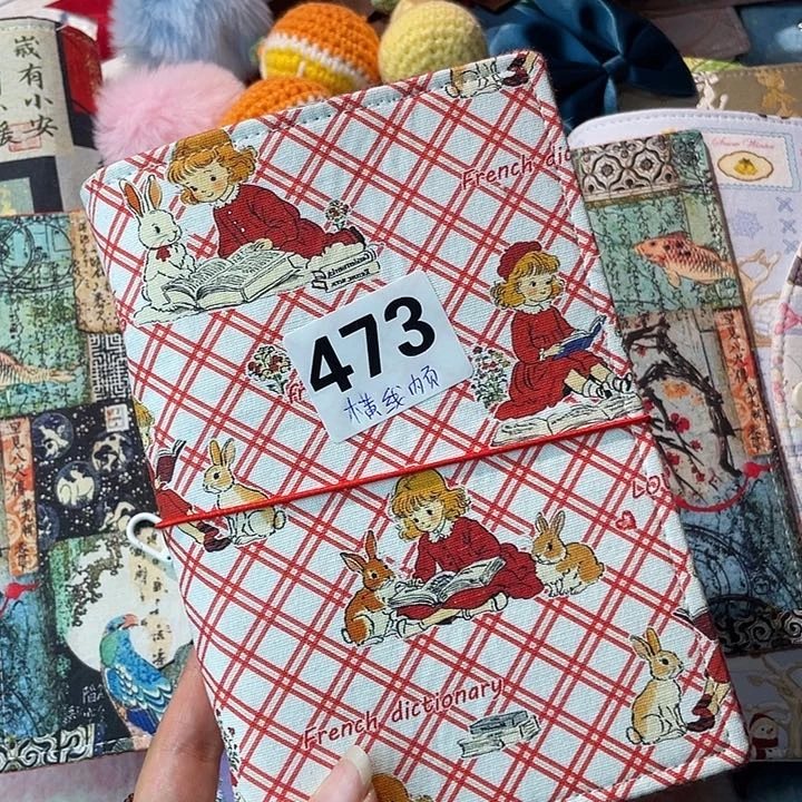 刺绣a6活页加横线内页。   473