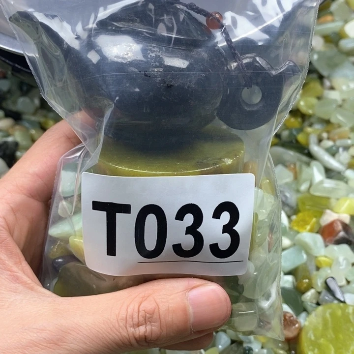 蛇纹石玉未镶嵌鱼缸石