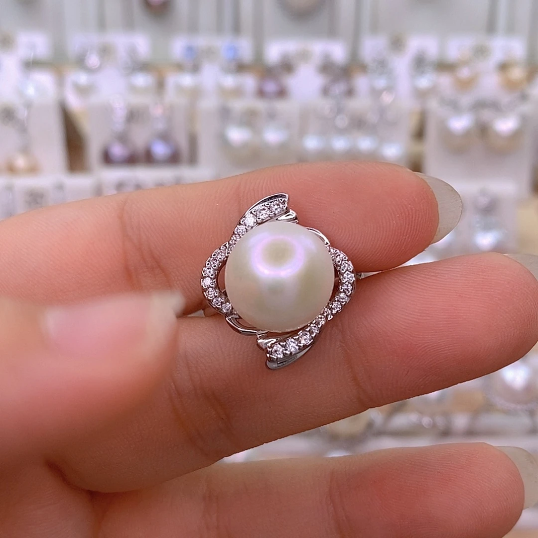 颈饰未镶嵌淡水珍珠