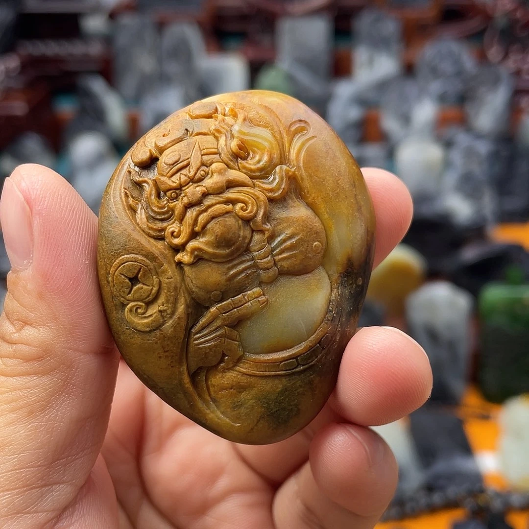 和田玉未镶嵌挂件