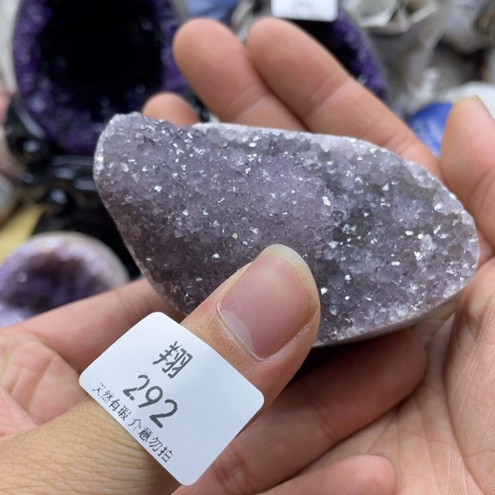 未镶嵌水晶大型摆件（非配饰）