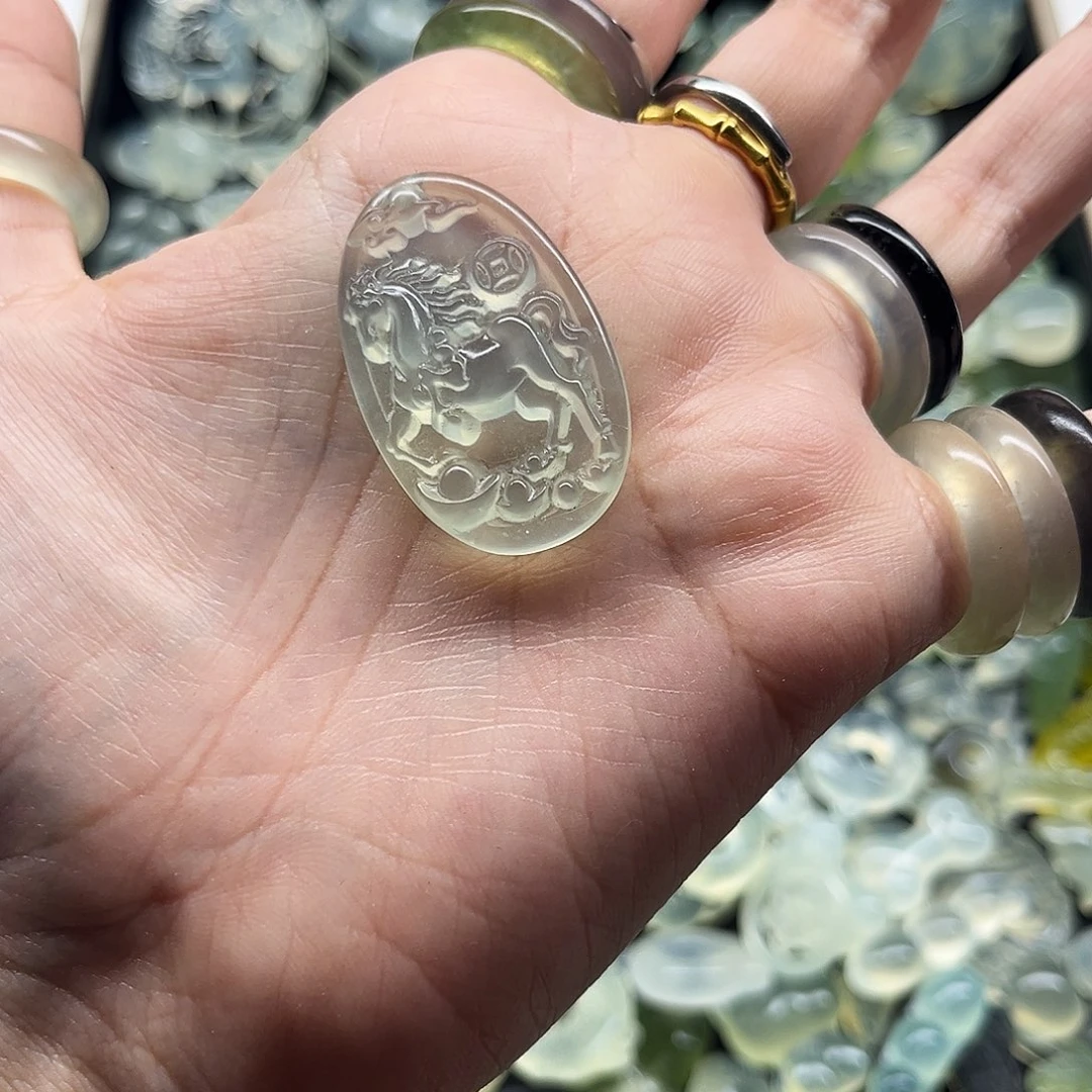 蛇纹石玉合金颈饰