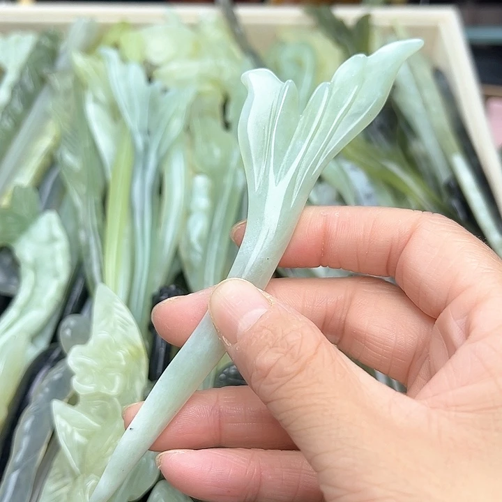 蛇纹石玉未镶嵌发簪