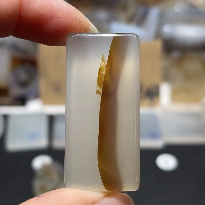 未镶嵌颈饰玛瑙/玉髓