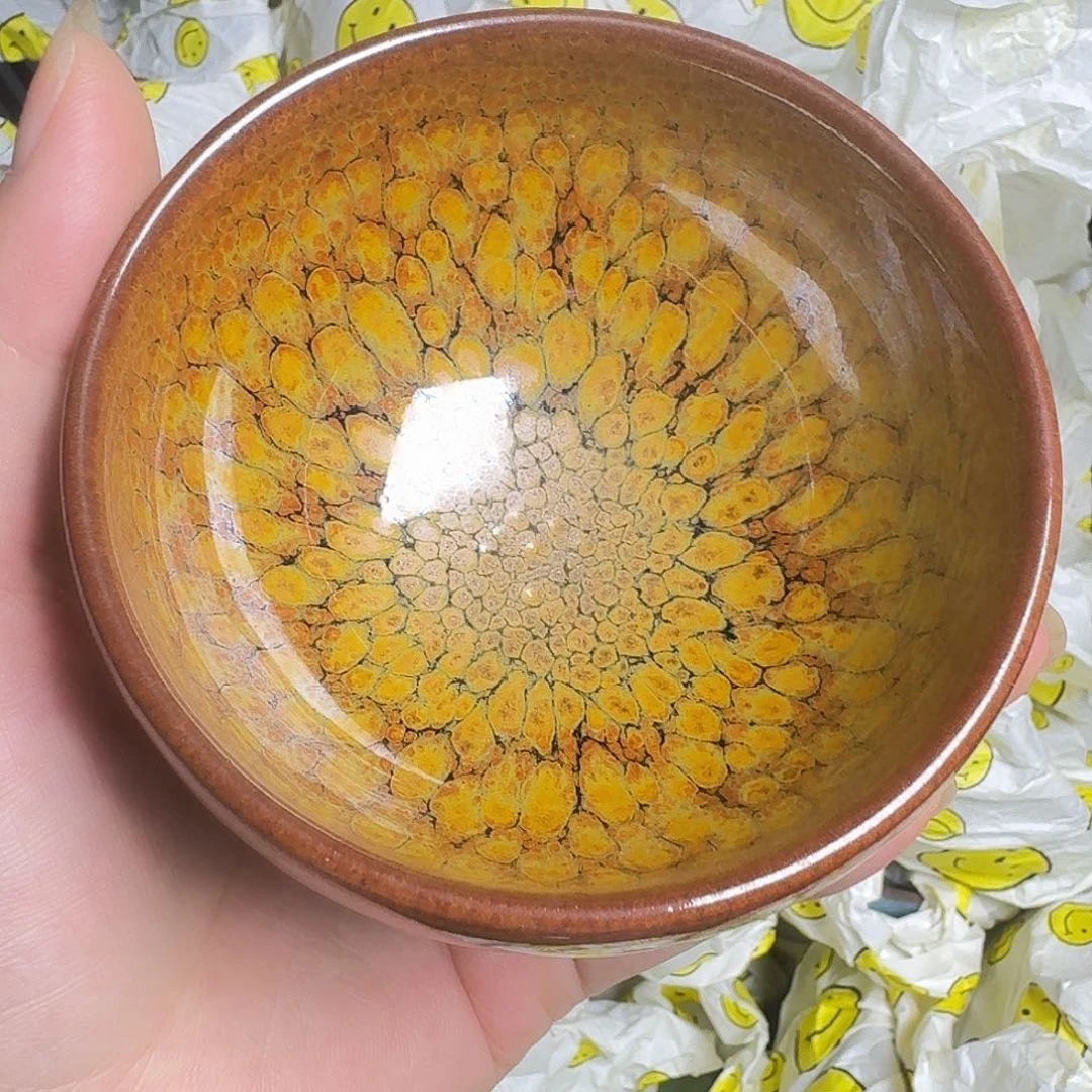 茶盏是因为它具有极致