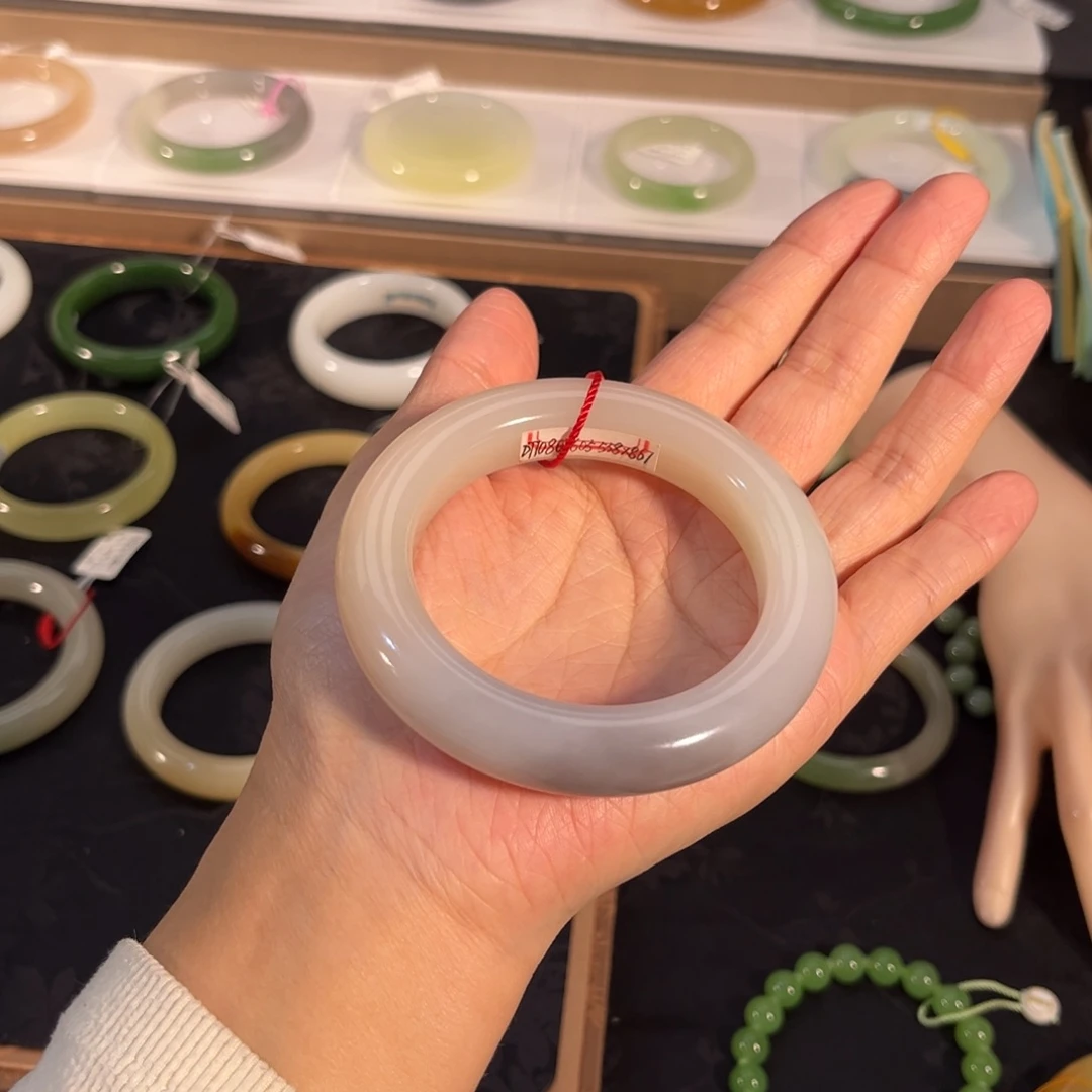 和田玉未镶嵌手镯  「紫粉」芋泥奶香紫