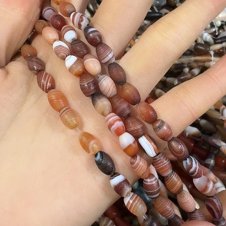 玛瑙/玉髓合金珠宝半成品一条蚕丝老玛瑙小号米珠