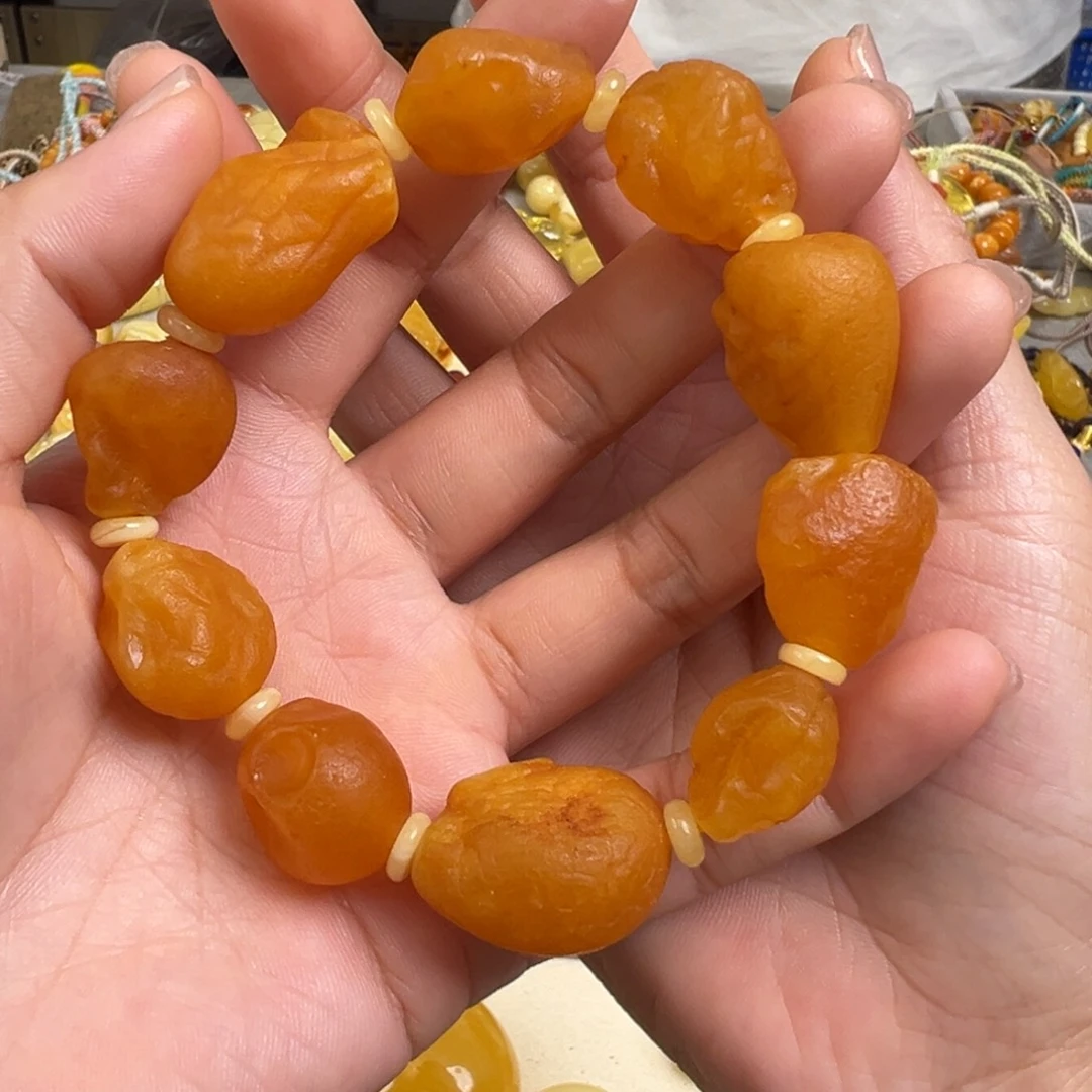 慧***兮裸石蜜蜡未镶嵌蜜蜡