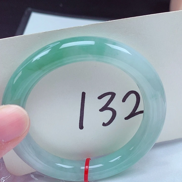 翡翠未镶嵌手镯翡翠