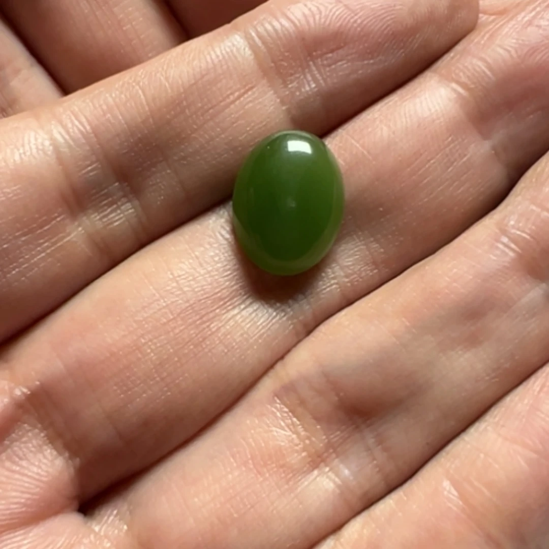 【闪购商品】颈饰未镶嵌和田玉（碧玉）苏***笛