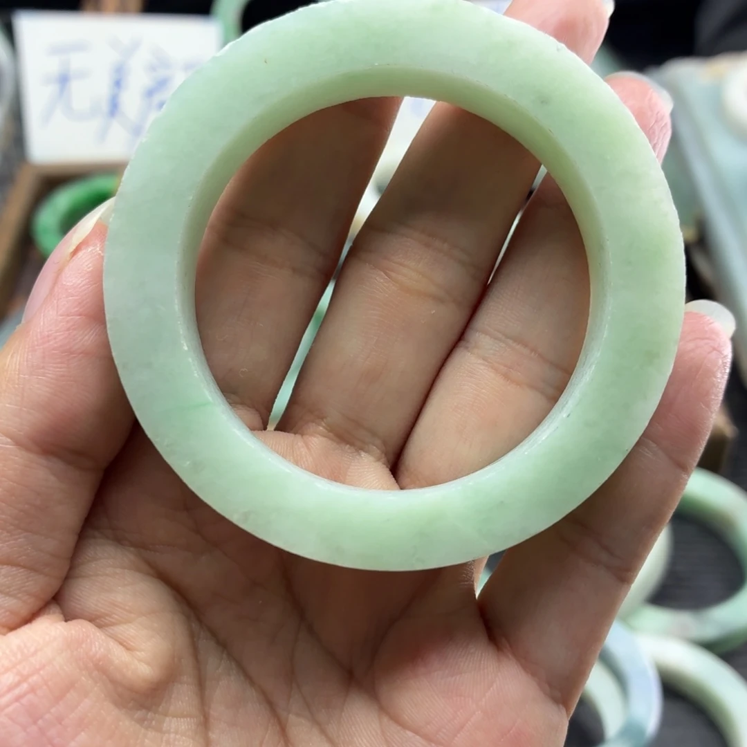 定制翡翠未镶嵌缅甸翡翠A货手镯毛胚定制