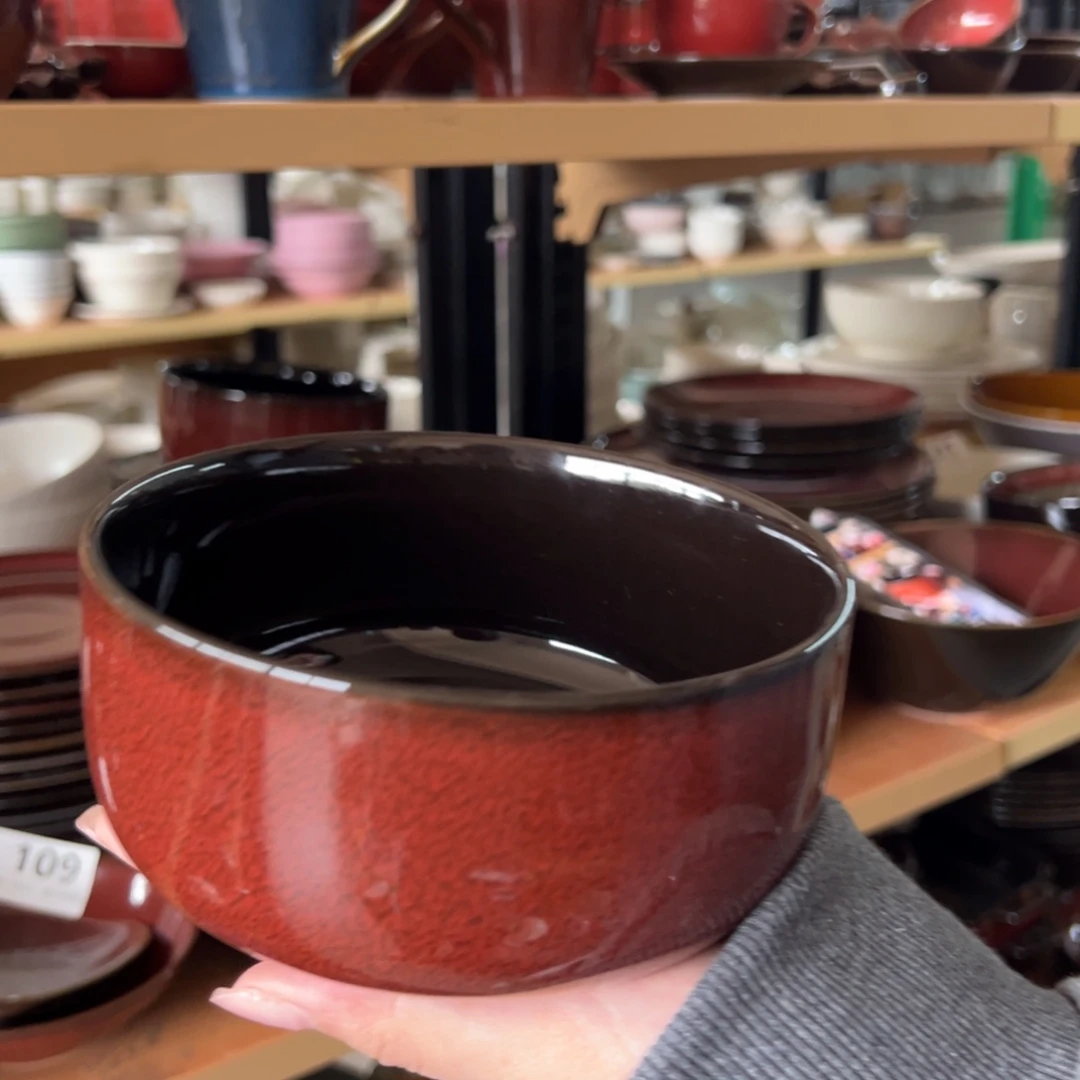 新骨瓷119微瑕麟彩红 5.5寸 钵形碗