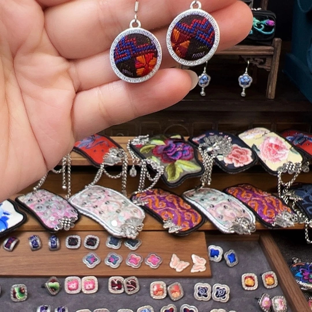织绣手工刺绣工艺品