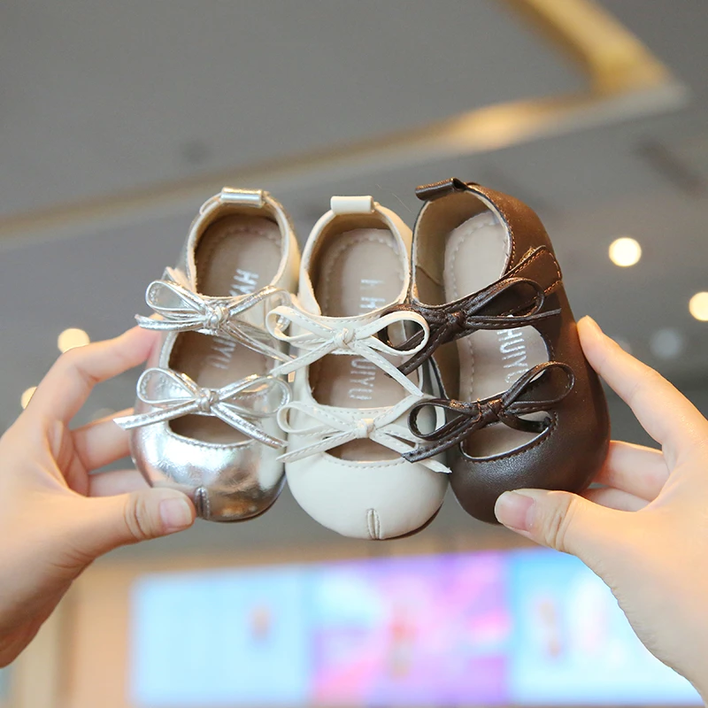 春秋季新款女宝宝鞋子0一1-2岁小童公主单鞋防滑软底婴儿学步鞋子