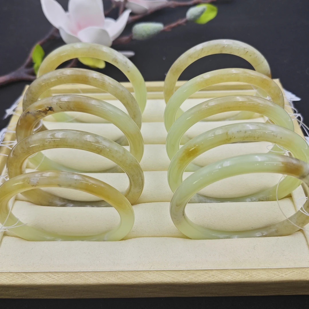 玉人晓芸【若羌黄美人条】天然和田玉新疆若羌手镯（多样性发一）