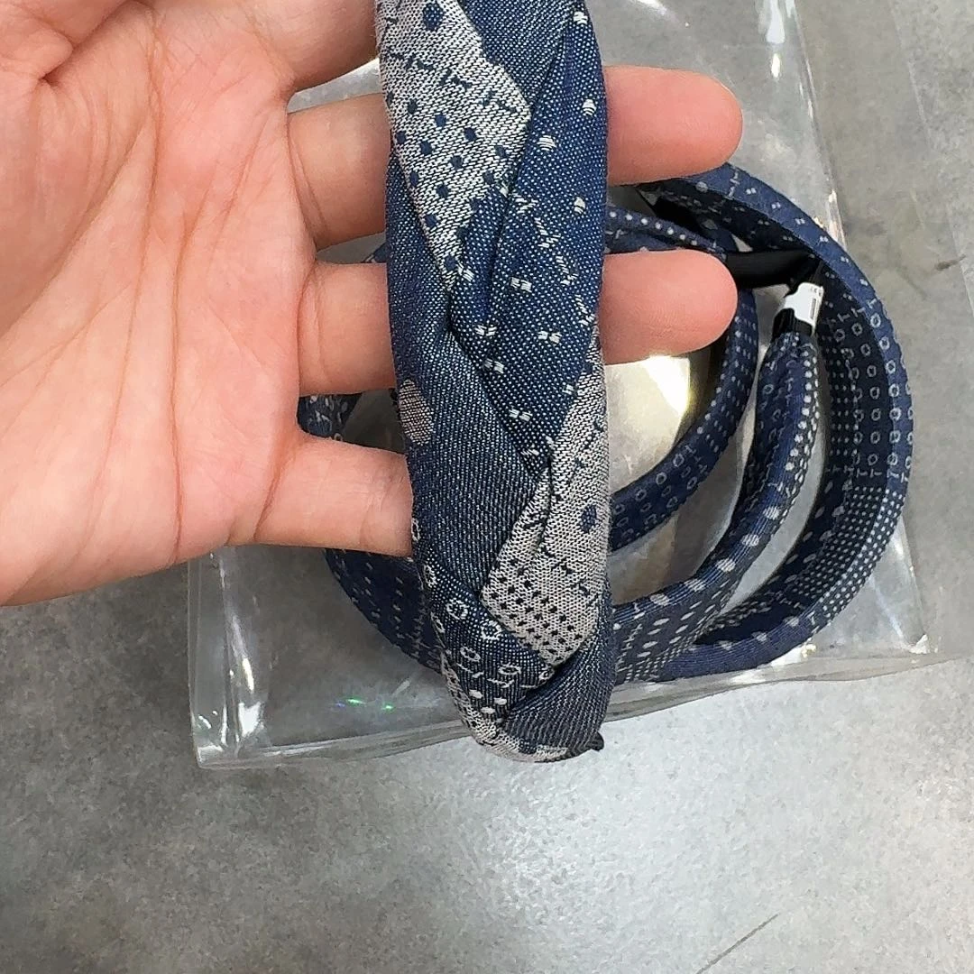 非金属无蓝色发箍