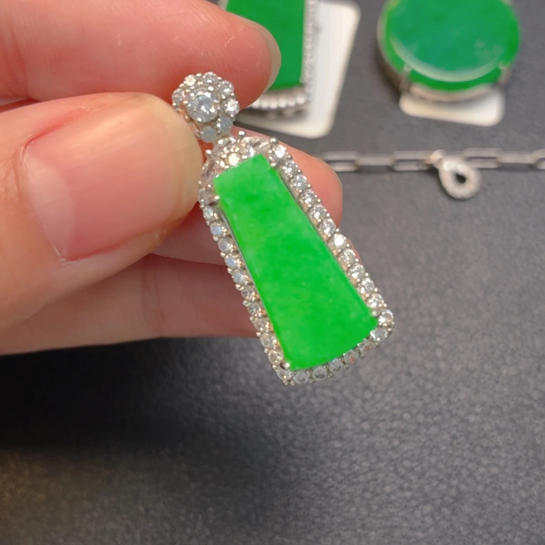 翡翠银S925镶嵌吊坠(不含链)