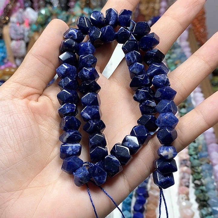 未镶嵌玛瑙/玉髓珠宝半成品天然蓝纹冲角卡10mm