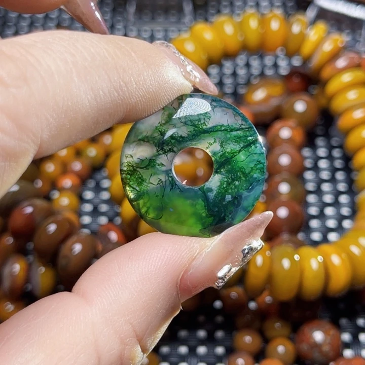 玛瑙/玉髓颈饰未镶嵌原***人