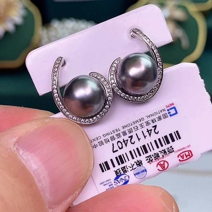 银S925镶嵌耳饰海水珍珠