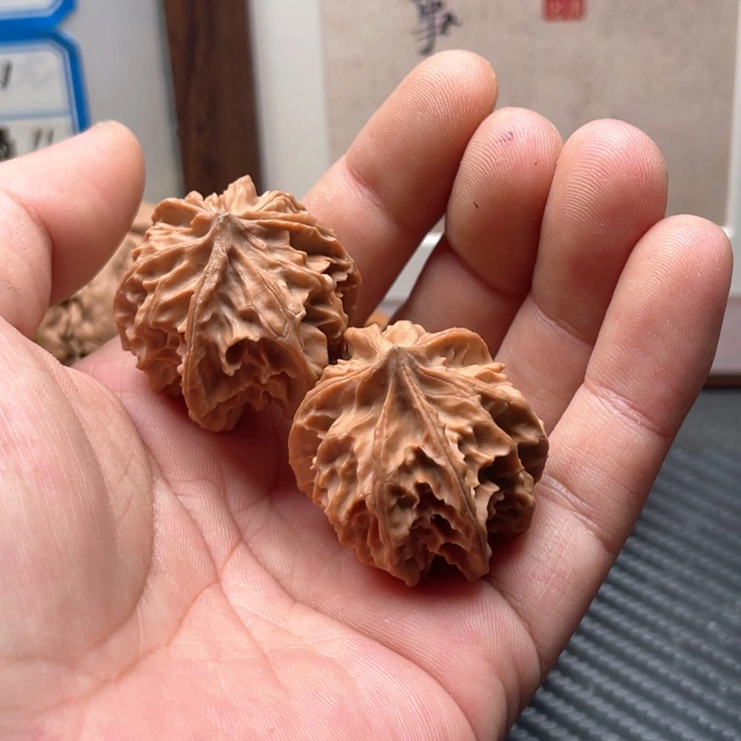 紫***王大叶紫檀（黑酸枝木类）34岐山三棱