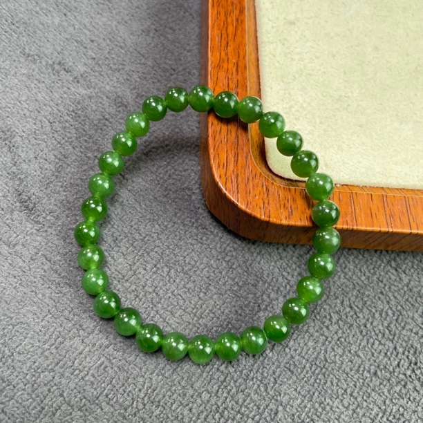 和田玉碧玉卡6左右手串珠子直径5-6之间多样性发货