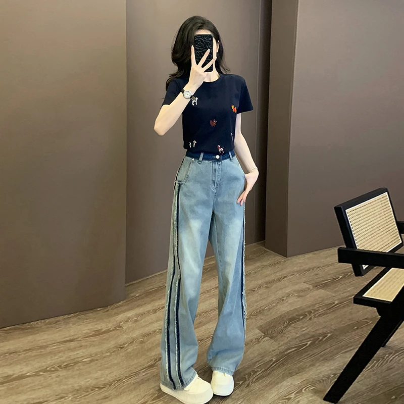 夏季潮流新款显瘦刺绣t恤短袖高腰阔腿裤牛仔裤套装时尚减龄女装
