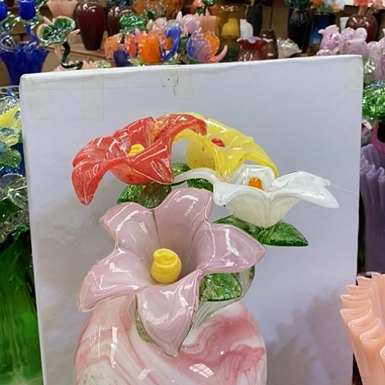 琉璃花瓶高45厘米宽12厘米