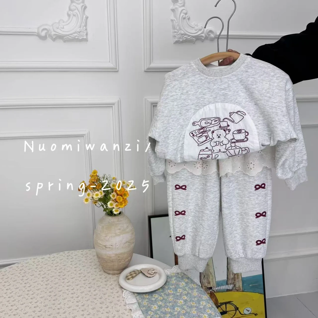 丸子十【现货】儿童韩版贴布绣卫衣屁帘卫裤套装（春款）WZJ-22111