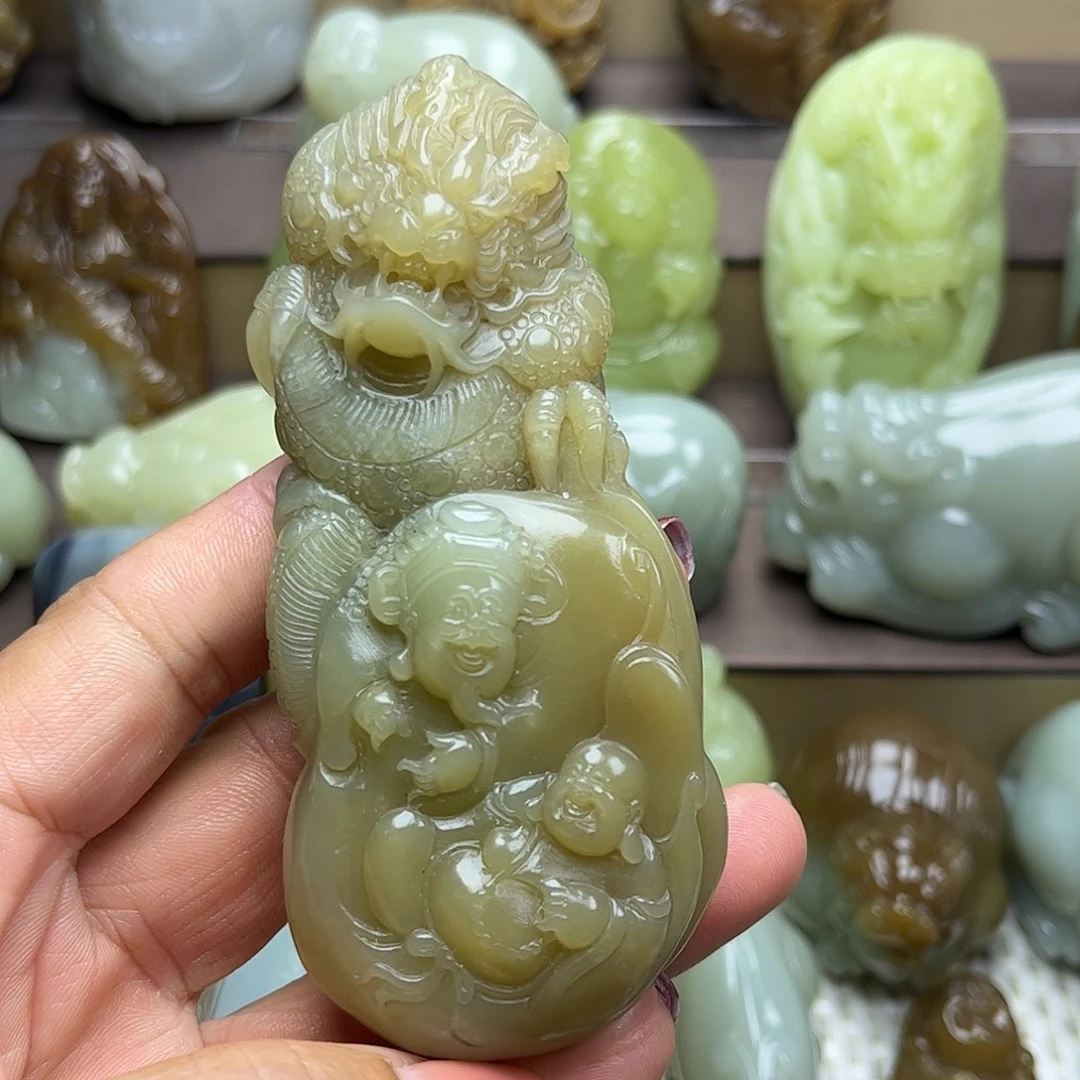 和田玉未镶嵌挂件