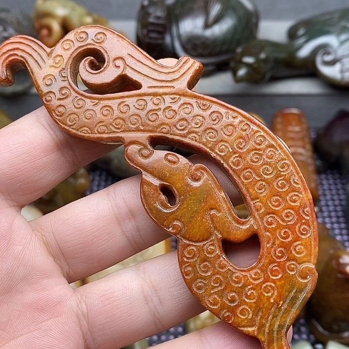 未镶嵌蛇纹石玉颈饰