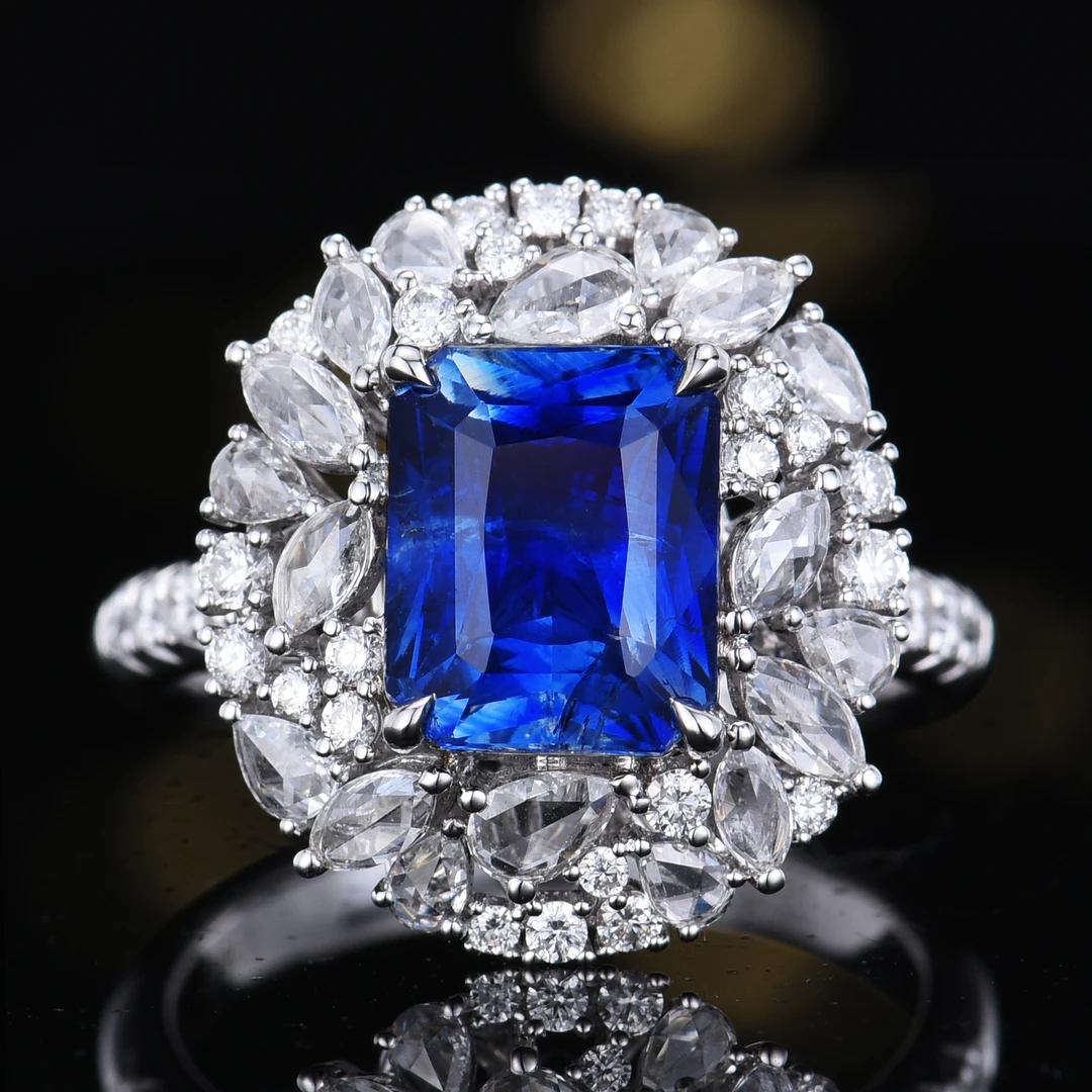 华丽18K金天然无烧皇家蓝蓝宝石戒指/吊坠(两用款/不含链)