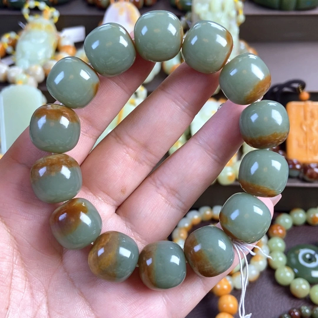 透闪石质玉未镶嵌手串