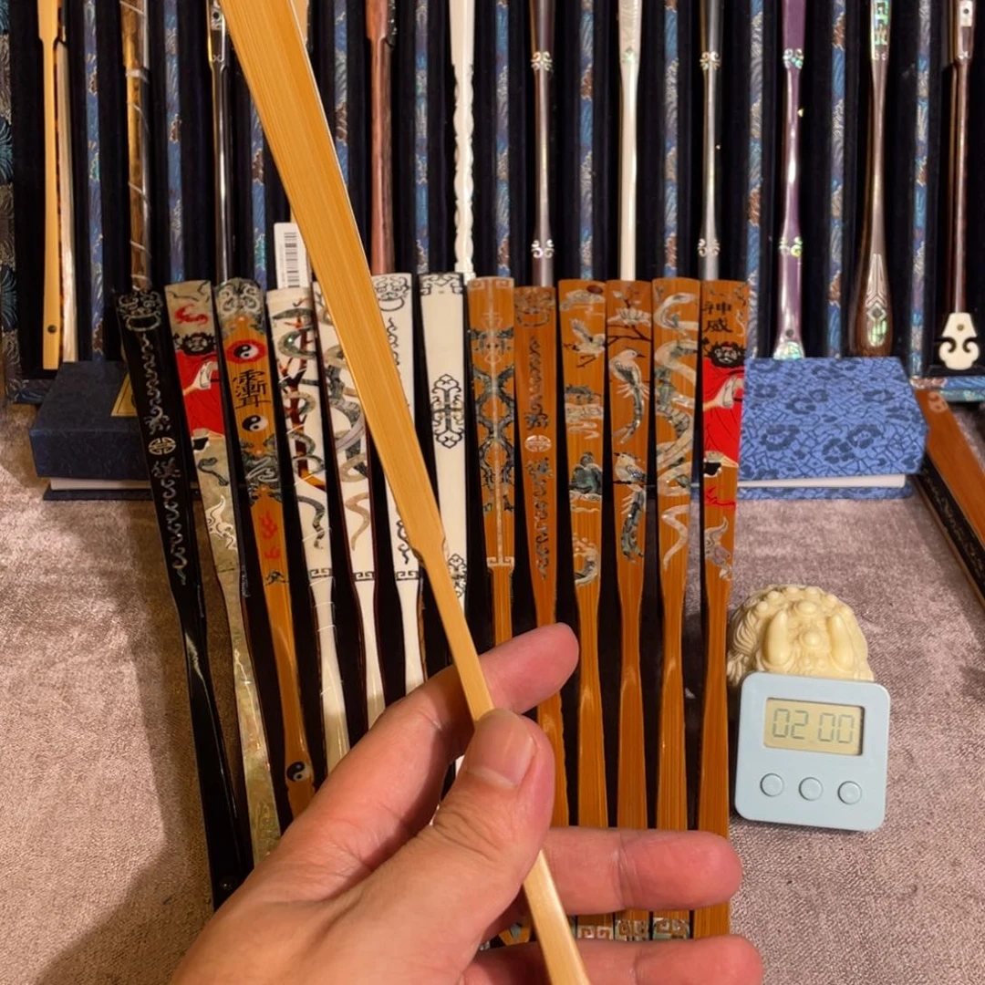 扇子手工制作工艺精湛