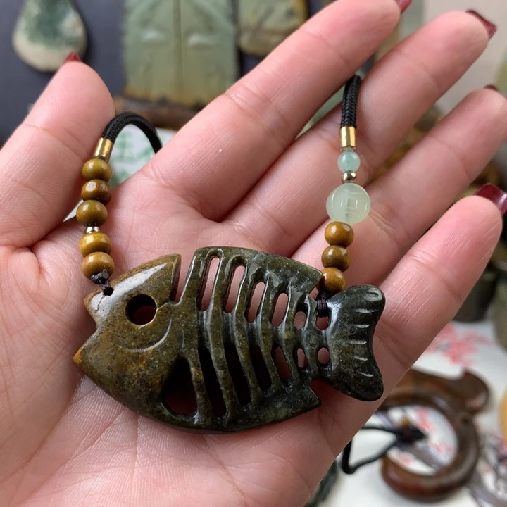 岫岩河磨玉（透闪石质玉）挂件未镶嵌