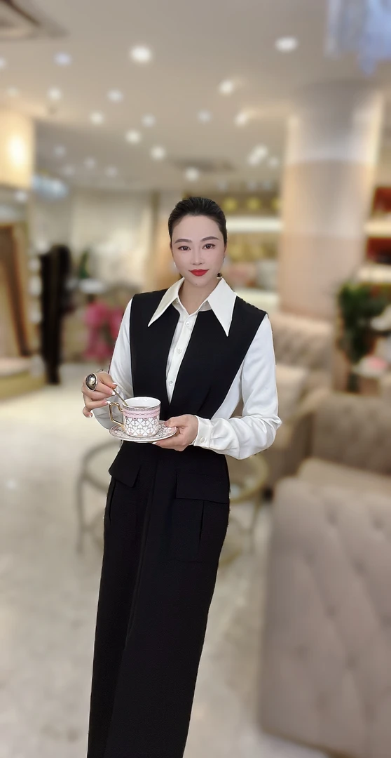 【U are U 国际】原创设计师品牌气质拼色假两件显瘦连衣裙 0228