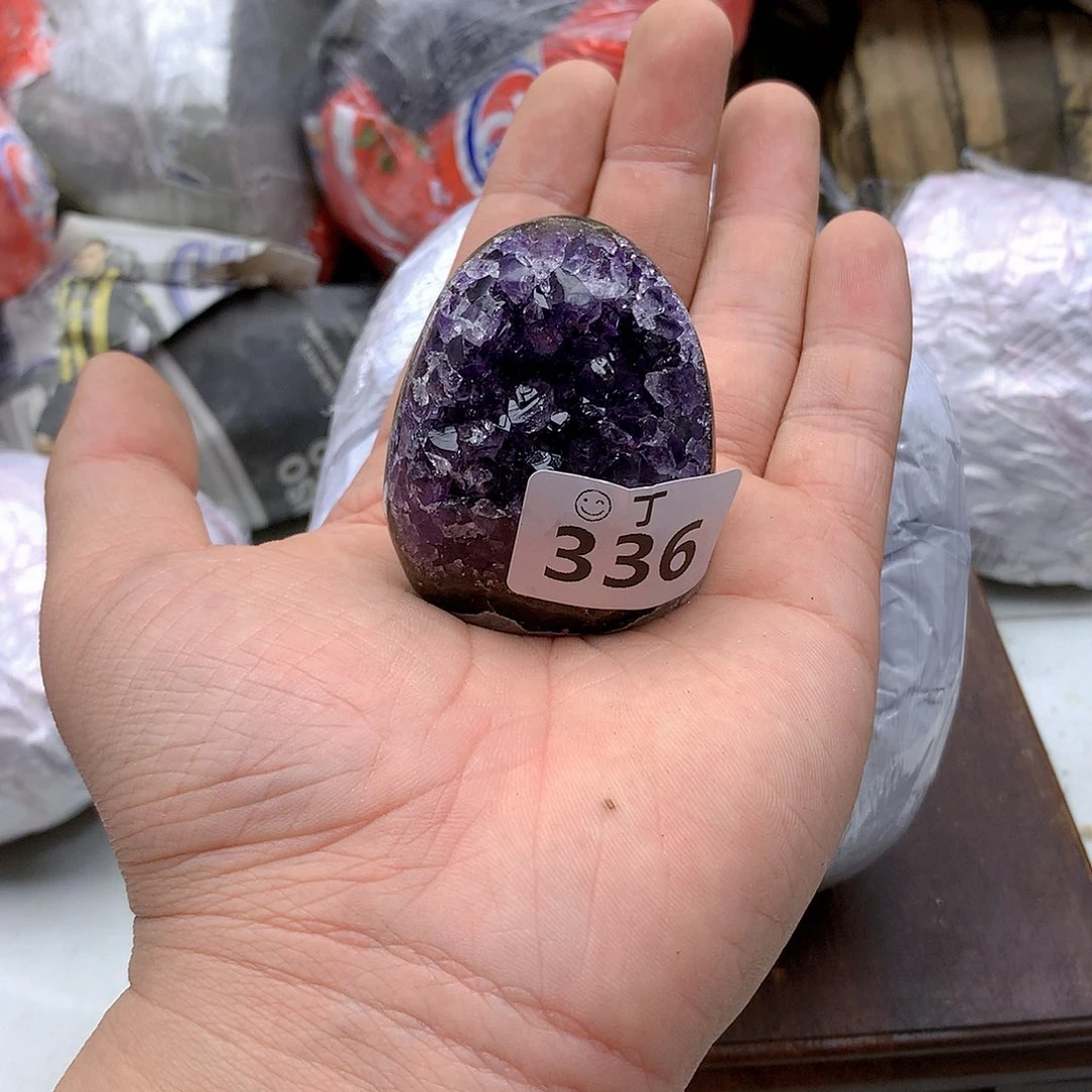 紫晶大型摆件（非配饰）未镶嵌